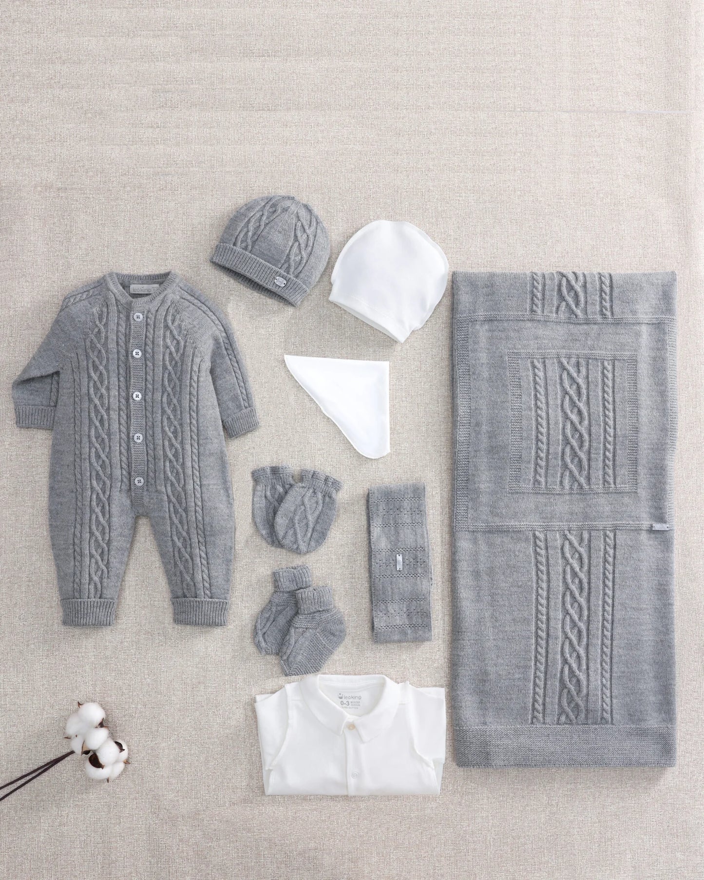 leo king winter set hospital gray