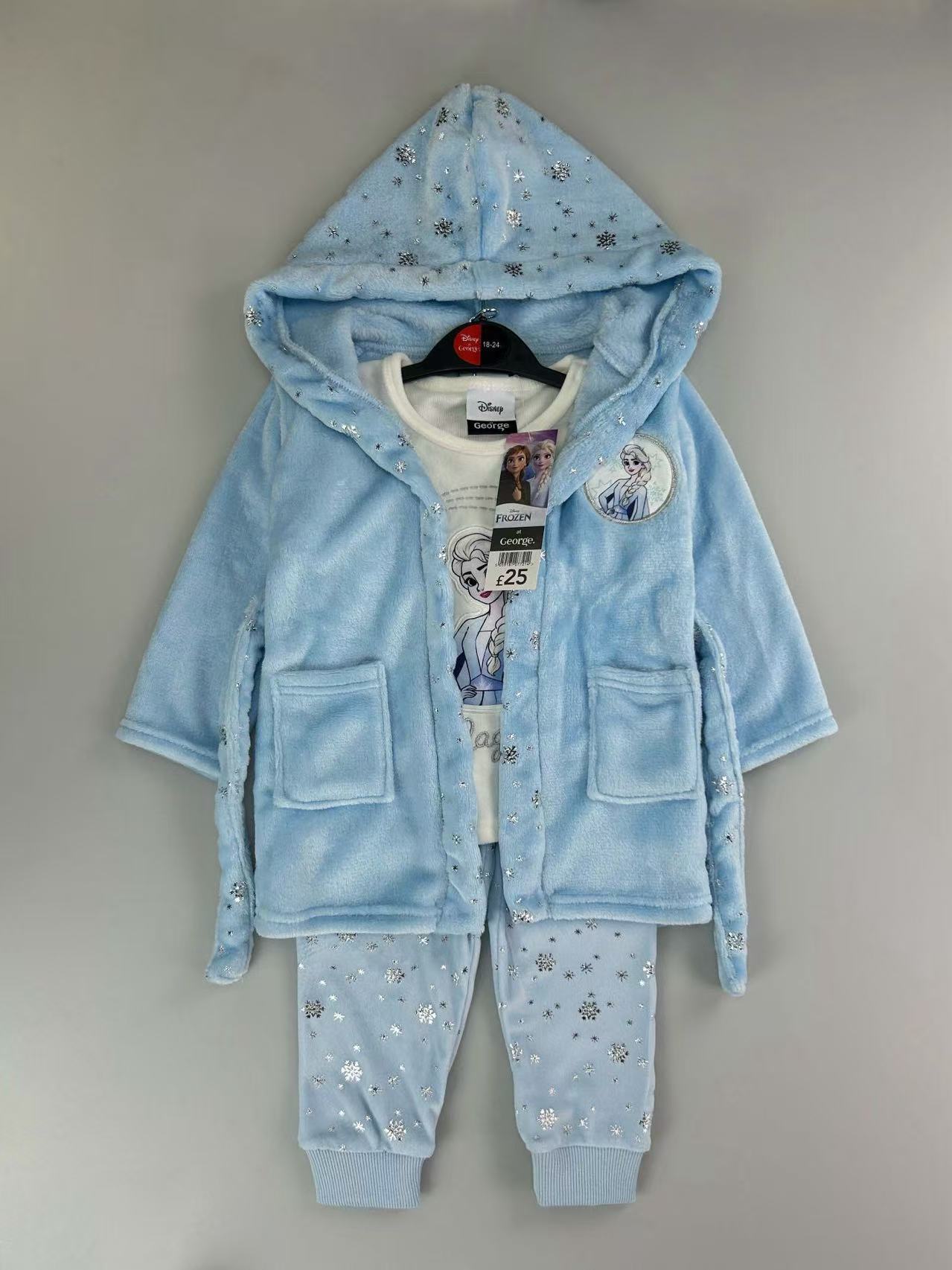 frozen pajama set and robe