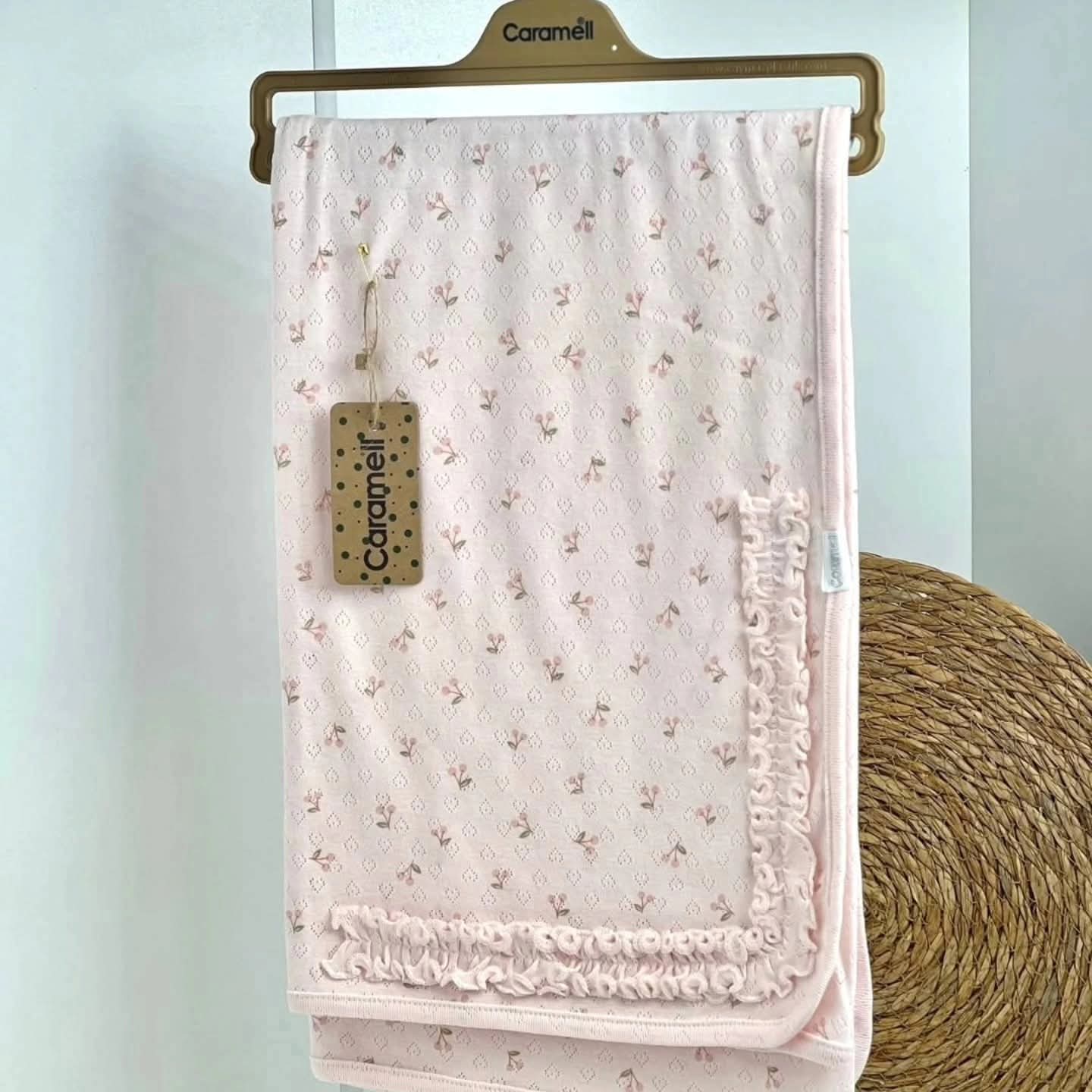 Caramel blanket rose